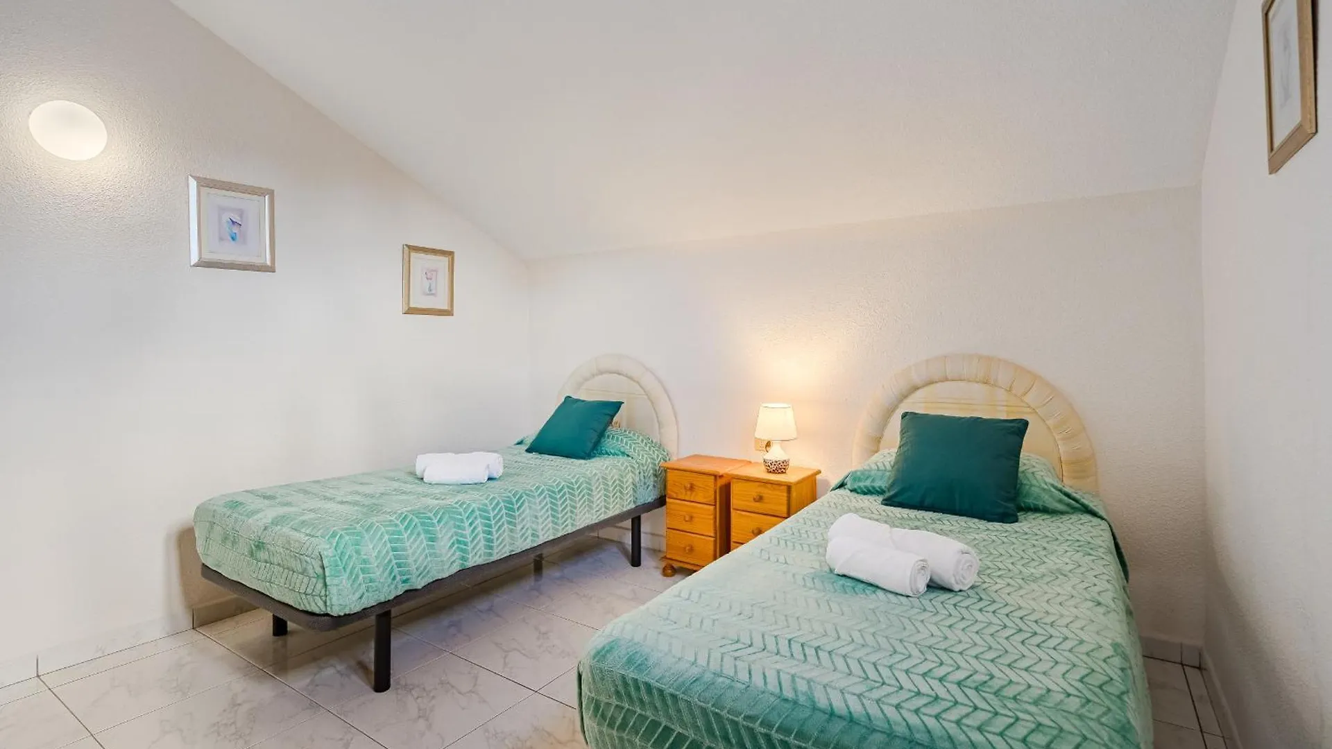 Apartamento Diamantes Duplex Home & Heated Pool Los Cristianos